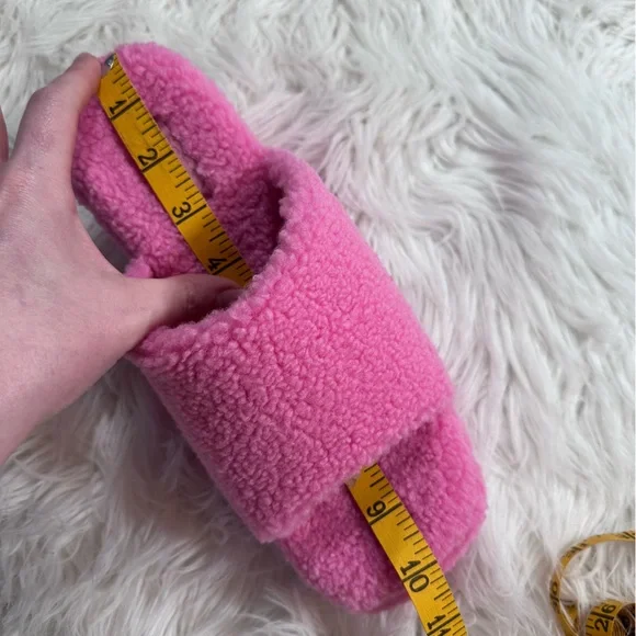 Cuccoo • Barbie Pink Open Toe Fluffy Platform Mule Slides - Picture 5 of 12